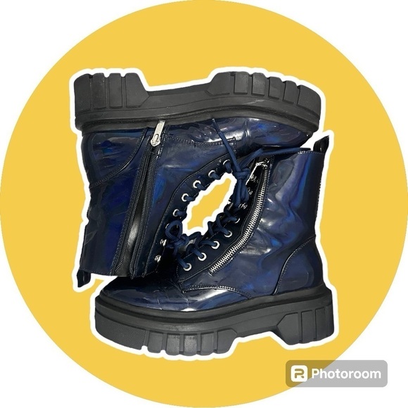 🤗 GUESS Ferina patent leather medium blue Moto combat boots high top - Picture 1 of 5